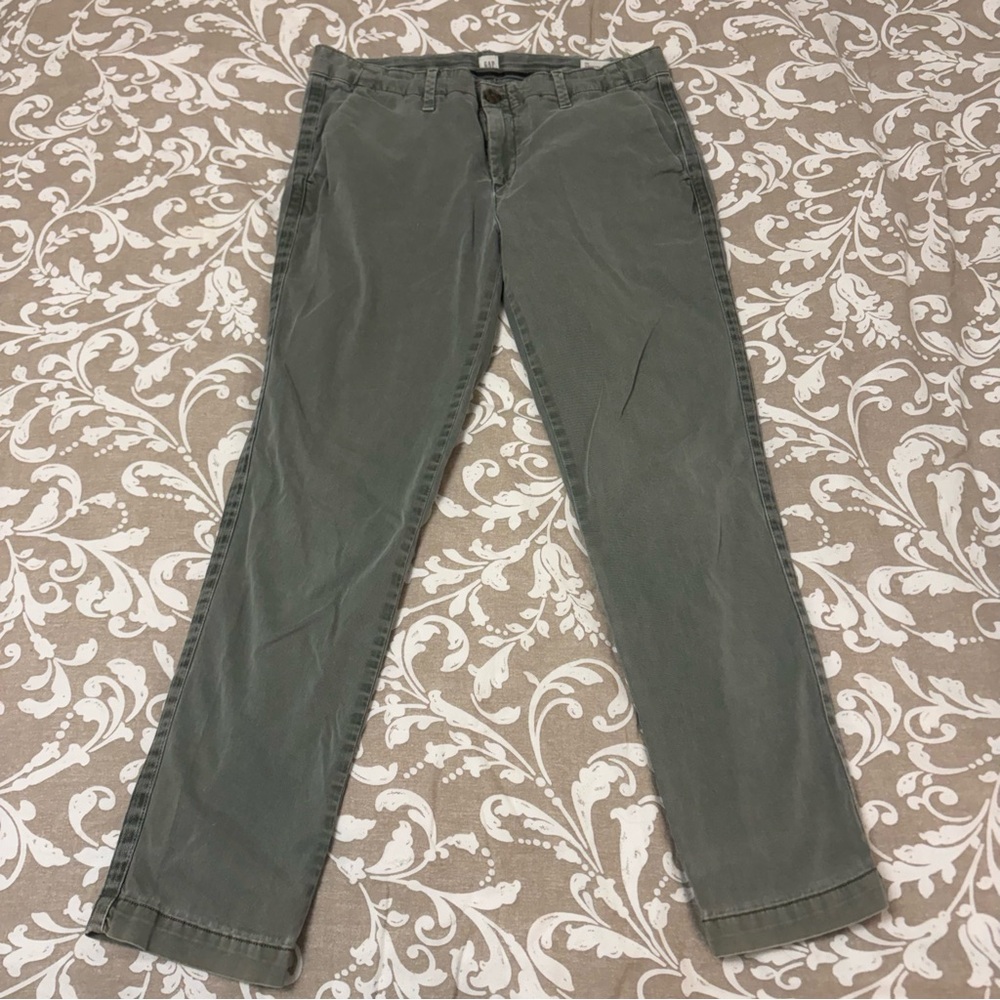 GAP Women's Olive Green Straight-Leg Chinos